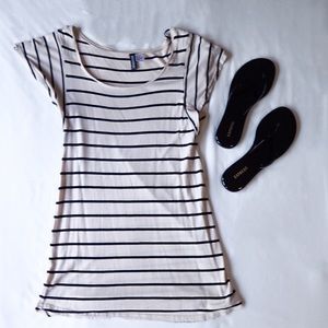 H&M Striped Short Sleeve T-Shirt Size 4